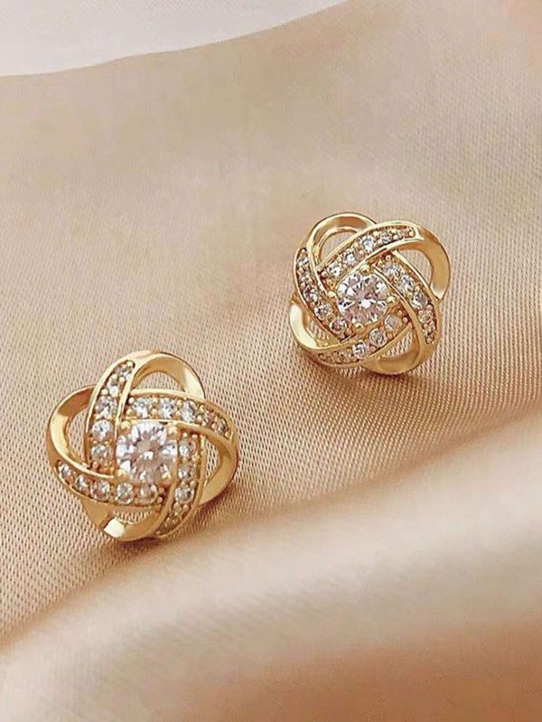 1pair High-end & Unique Design Clover Shaped Stud Earrings For Women