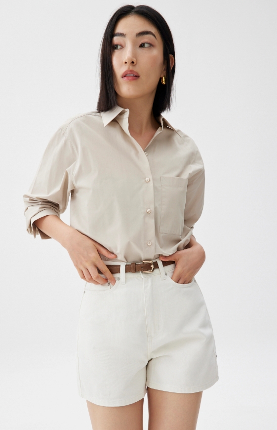 Classic Denim Shorts - Image 4