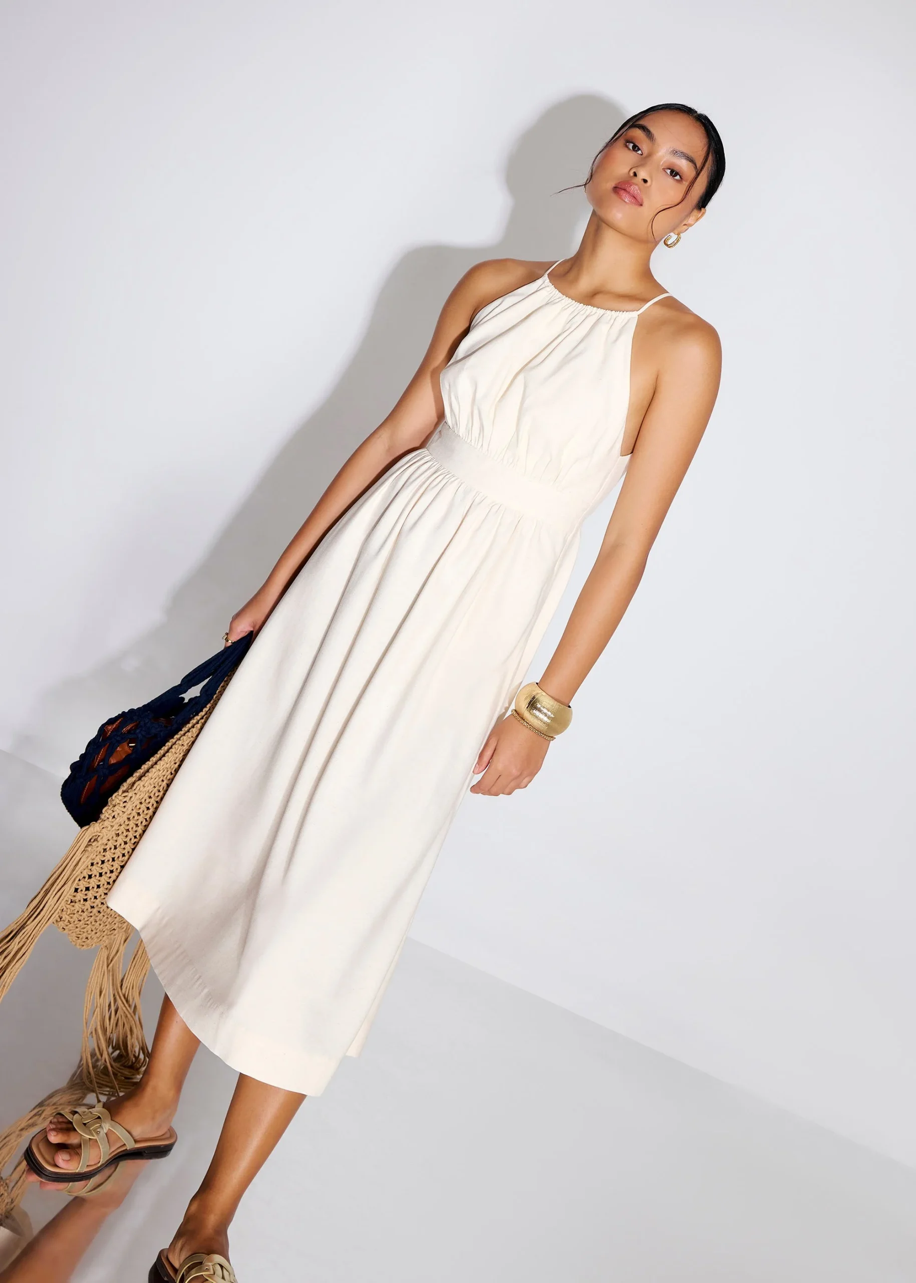 Textured Cut Out Elastic Fit & Flare Midaxi Dress - Image 4