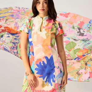 Mini Cheongsam in Vivid Blooms
